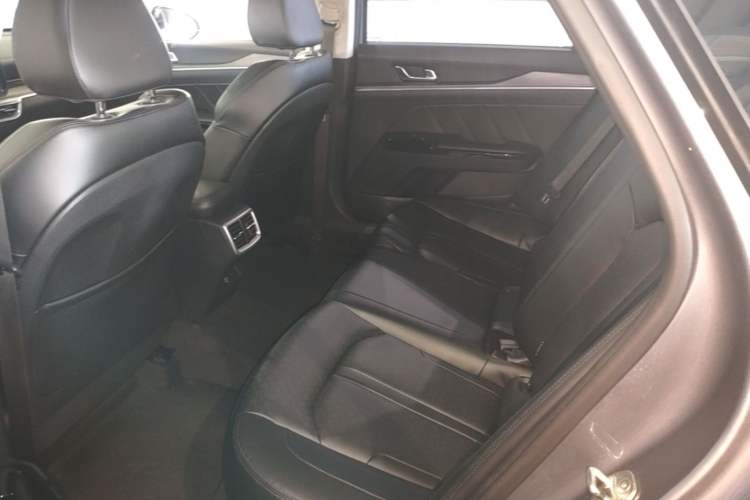 Used Kia K5 2021 270T CVVD Refreshed Edition Left Rear Seat