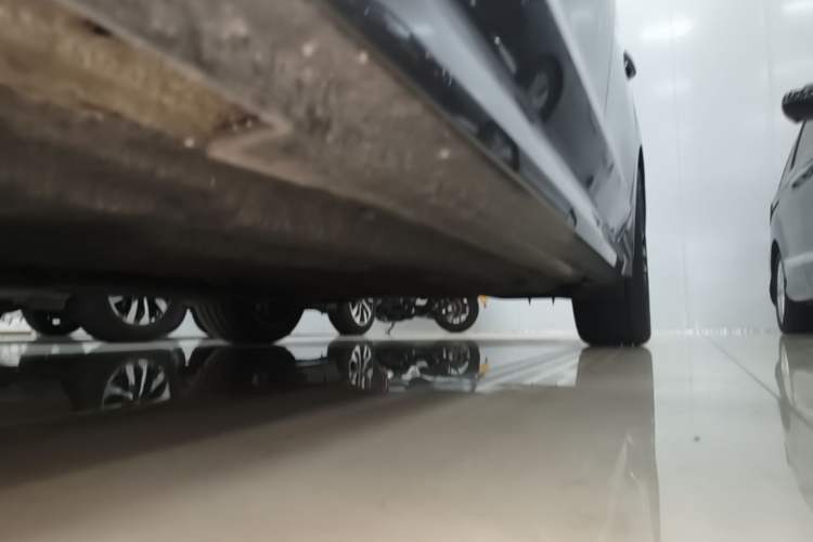 Used Kia K5 2021 380T GT-Line Refreshed Edition Left Side Sill