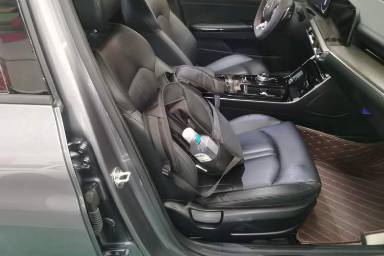 Used Kia K5 2021 270T CVVD Refreshed Edition Right Front Seat