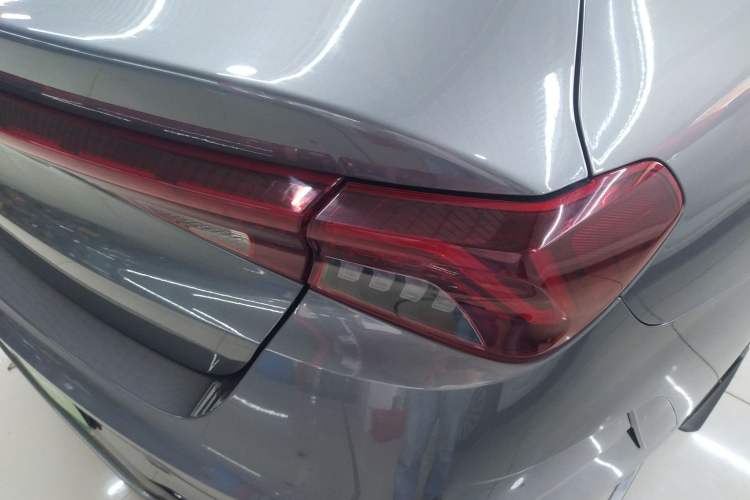 Used Kia K5 2021 380T GT-Line Refreshed Edition Right Rear Taillight