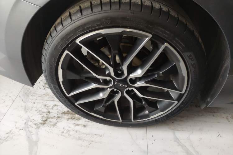 Used Kia K5 2021 380T GT-Line Flagship Edition Right Rear Wheel Hub