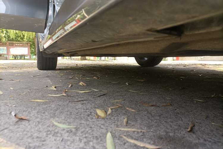 Used Kia K5 2021 270T CVVD Refreshed Edition Right Side Sill