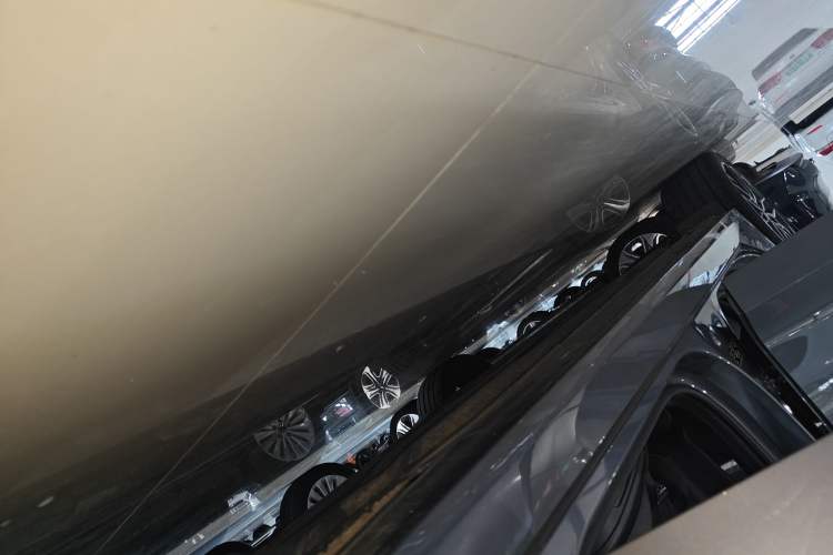 Used Kia K5 2021 380T GT-Line Refreshed Edition Right Side Sill