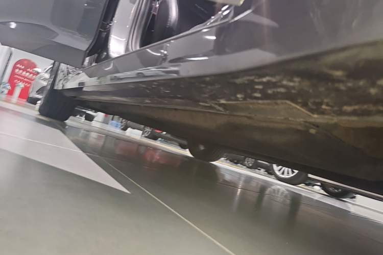 Used Kia K5 2021 380T GT-Line Refreshed Edition Right Side Sill