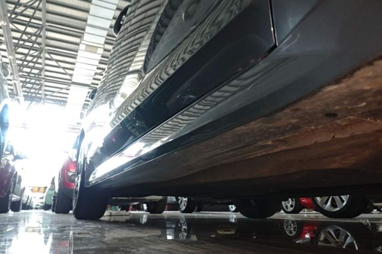 Used Kia K5 2021 270T CVVD Refreshed Edition Right Side Sill