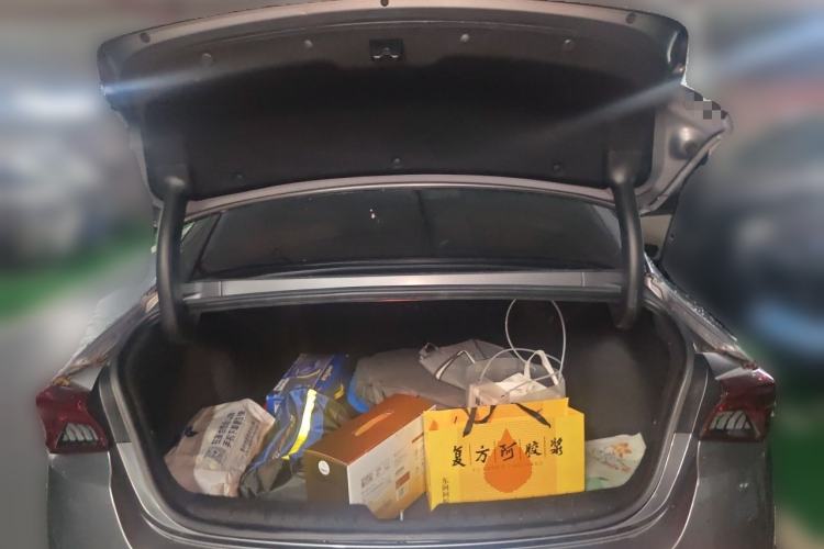 Used Kia K5 2021 380T GT-Line Refreshed Edition Trunk