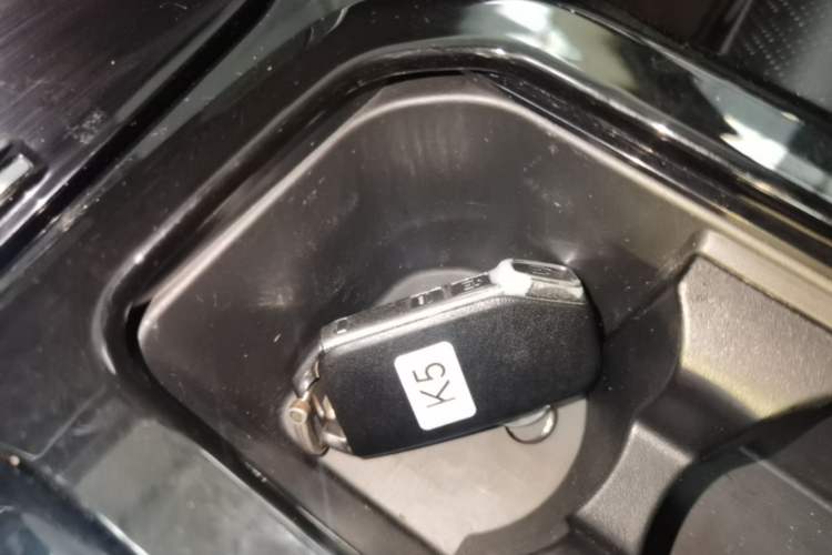 Used Kia K5 2021 270T CVVD Refreshed Edition Vehicle Key