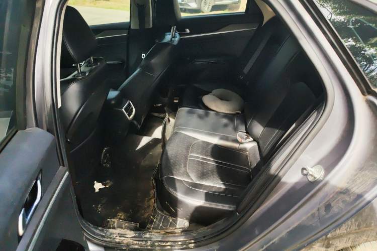 Used Kia K5 2021 270T CVVD Refreshed Edition Left Rear Seat