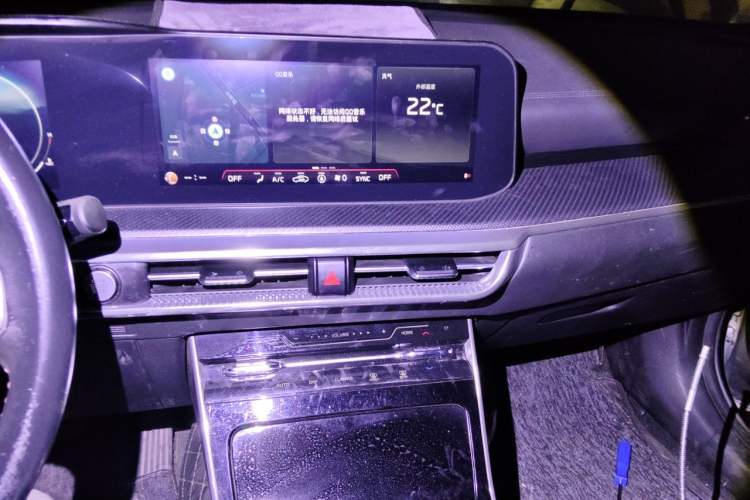 Used Kia K5 2021 380T GT-Line Refreshed Edition Audio And AC Panel