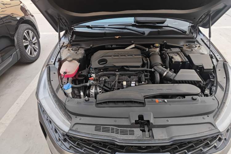Used Kia K5 2021 380T GT-Line Flagship Edition Engine Bay Right