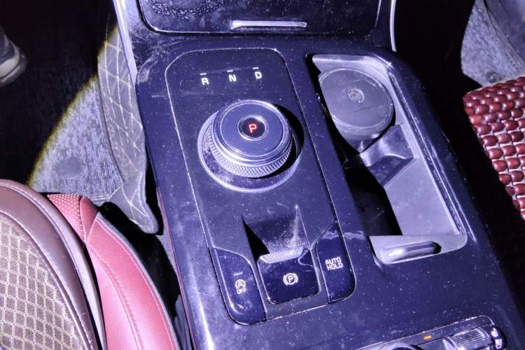 Used Kia K5 2021 380T GT-Line Refreshed Edition Gear Lever