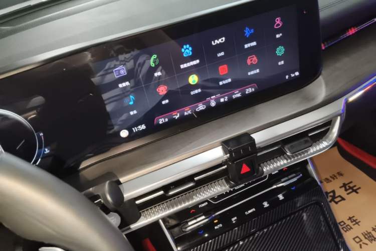 Used Kia K5 2021 380T GT-Line Flagship Edition Audio And AC Panel