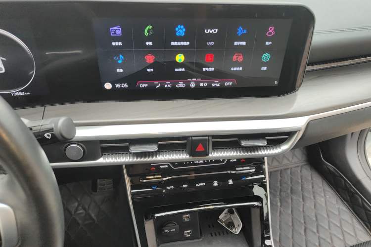 Used Kia K5 2021 380T GT-Line Flagship Edition Audio And AC Panel
