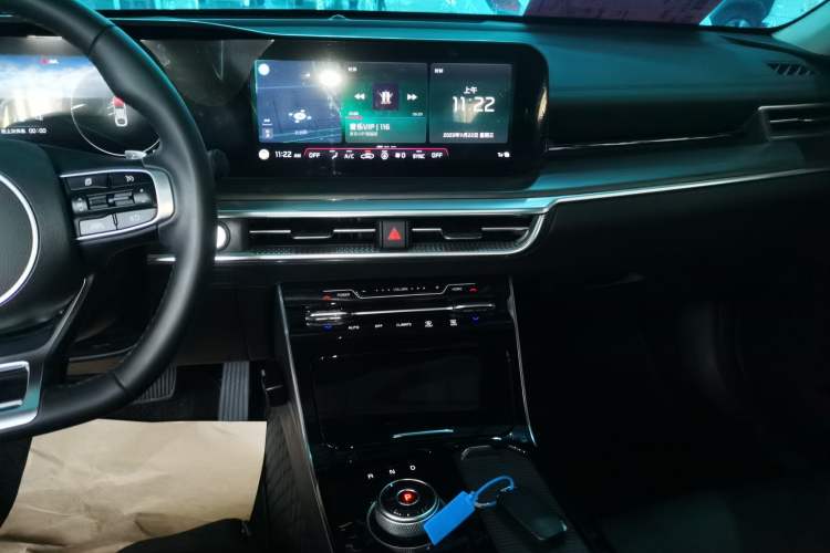 Used Kia K5 2021 380T GT-Line Refreshed Edition Audio And AC Panel