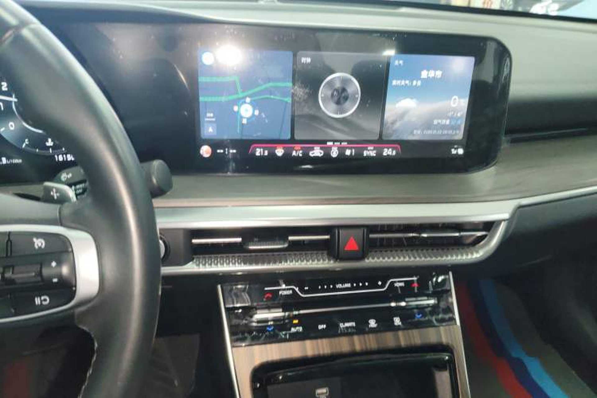 Used Kia K5 2021 380T GT-Line Refreshed Edition Audio And AC Panel