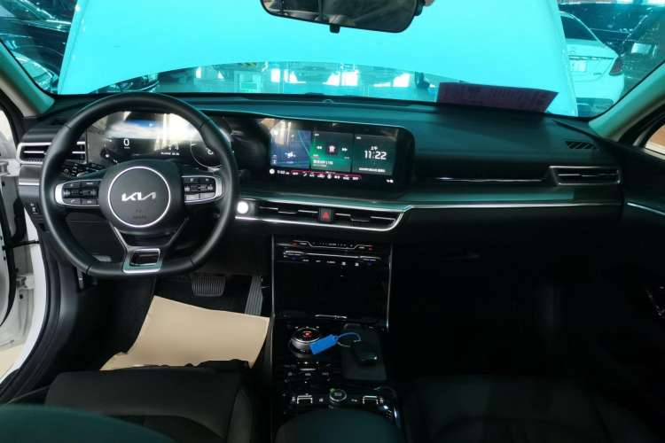 Used Kia K5 2021 380T GT-Line Refreshed Edition Center Console