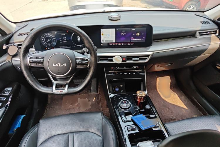 Used Kia K5 2021 380T GT-Line Refreshed Edition Center Console