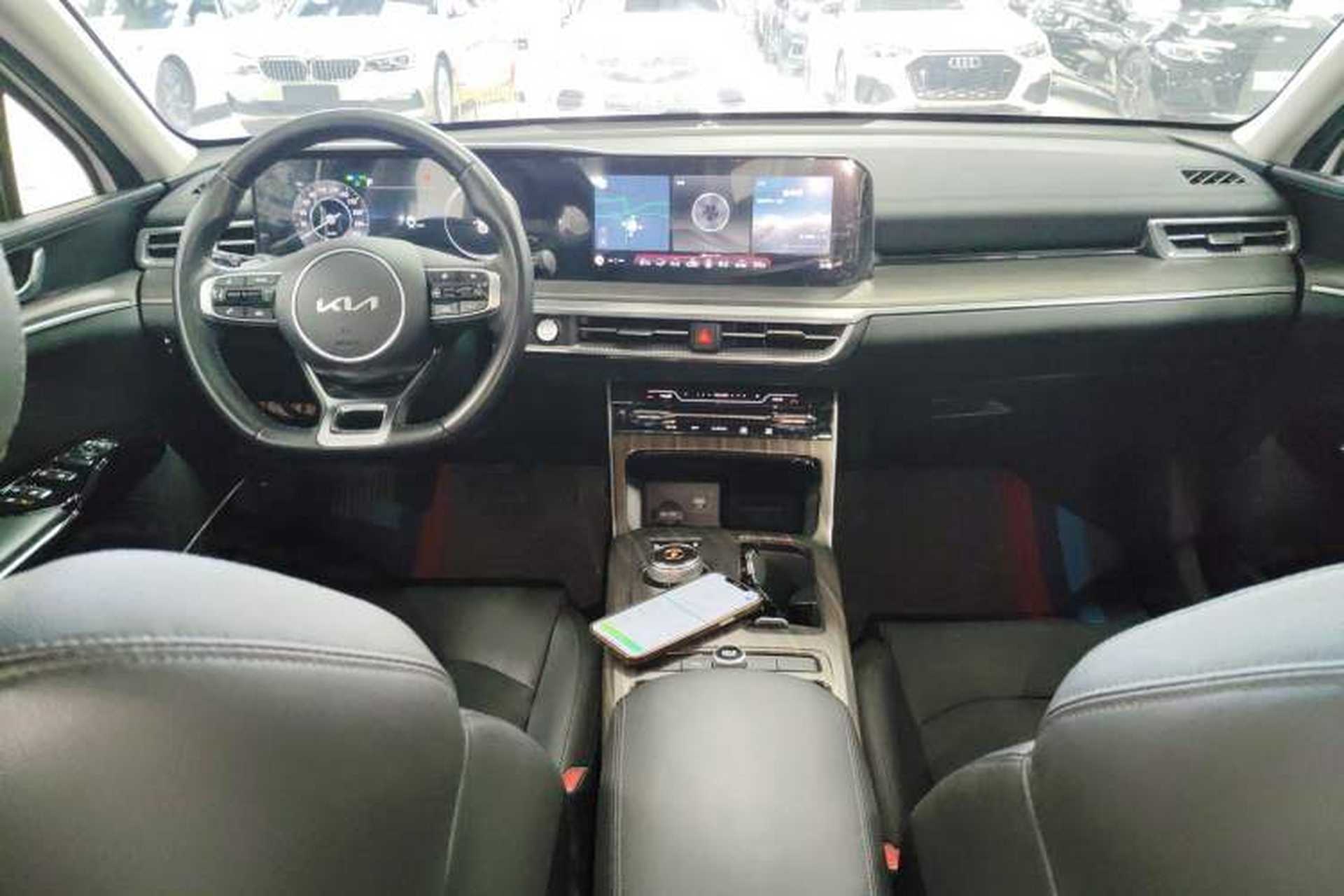 Used Kia K5 2021 380T GT-Line Refreshed Edition Center Console