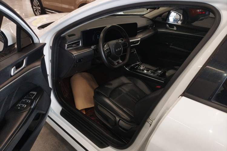 Used Kia K5 2021 270T CVVD Fashion Edition Driver Seat