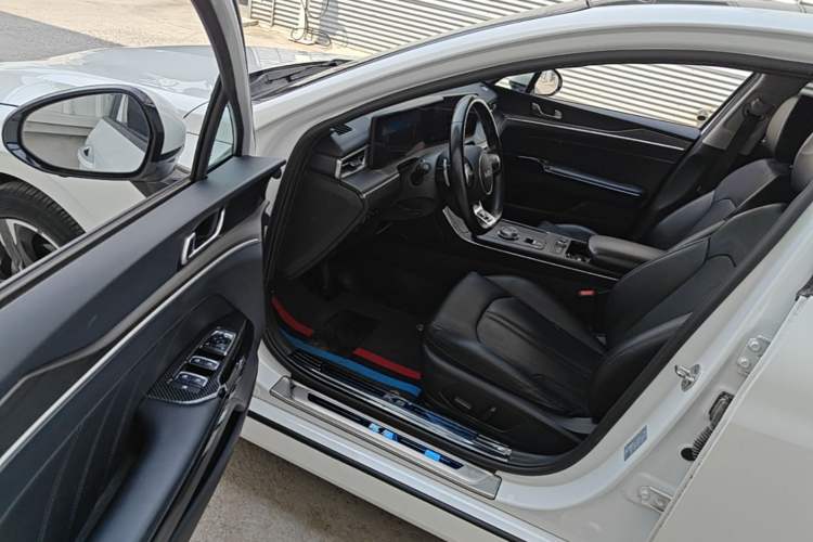 Used Kia K5 2021 270T CVVD Refreshed Edition Driver Seat