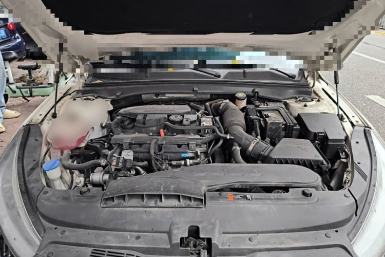 Used Kia K5 2021 270T CVVD Refreshed Edition Engine Bay