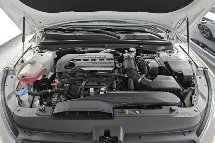 Used Kia K5 2021 380T GT-Line Refreshed Edition Engine Bay