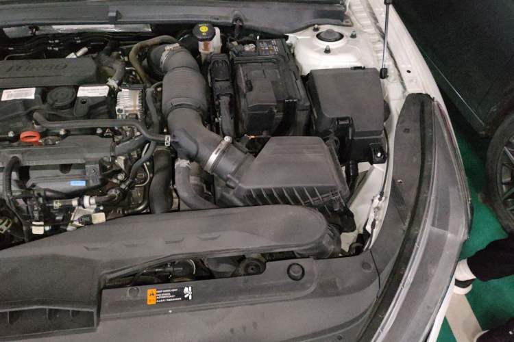 Used Kia K5 2021 270T CVVD Refreshed Edition Engine Bay Left