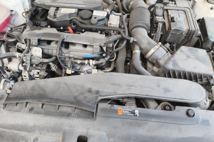 Used Kia K5 2021 270T CVVD Refreshed Edition Engine Bay