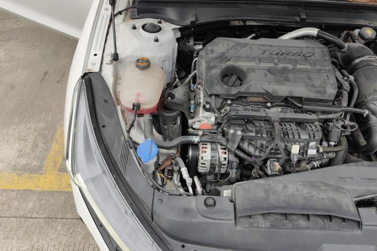 Used Kia K5 2021 380T GT-Line Flagship Edition Engine Bay Right