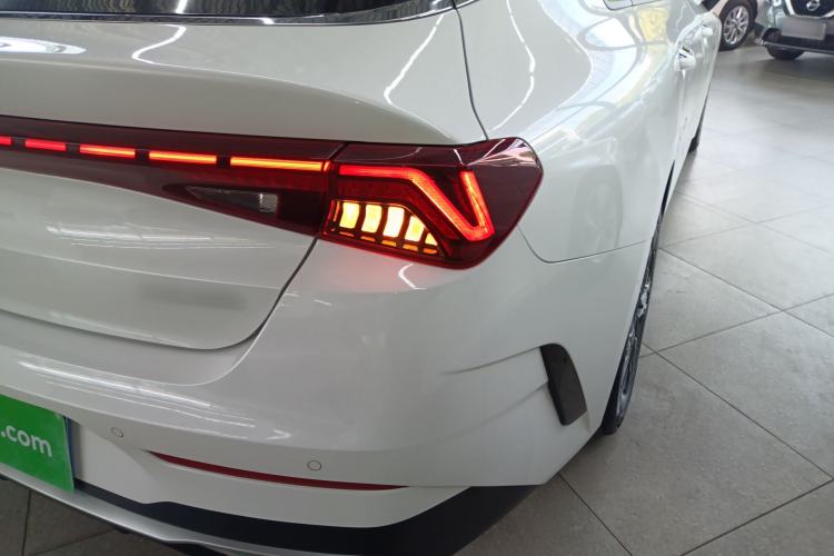 Used Kia K5 2021 270T CVVD Refreshed Edition Exterior 3