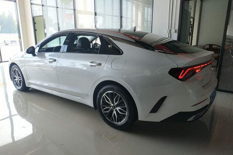 Used Kia K5 2021 270T CVVD Fashion Edition Exterior 3