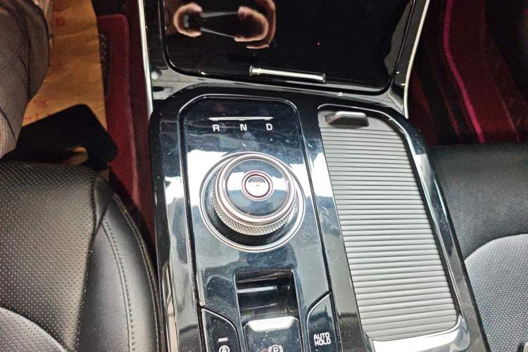 Used Kia K5 2021 380T GT-Line Refreshed Edition Gear Lever
