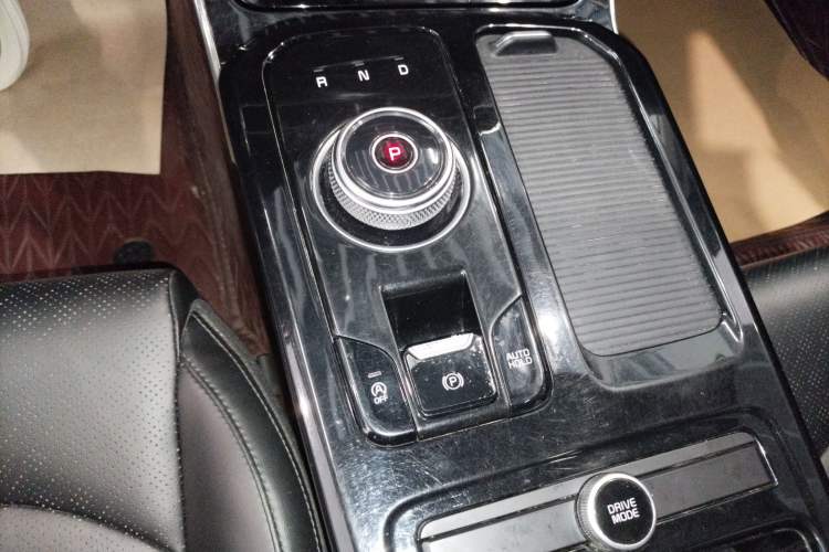 Used Kia K5 2021 270T CVVD Fashion Edition Gear Lever
