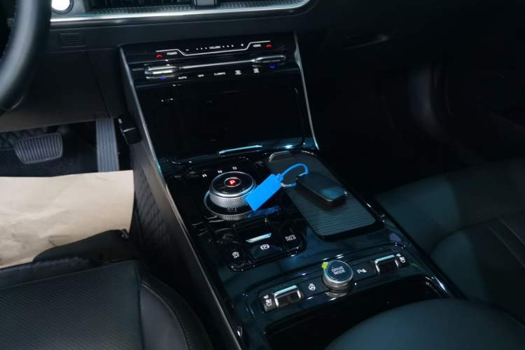 Used Kia K5 2021 380T GT-Line Refreshed Edition Gear Lever