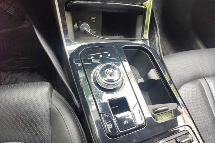 Used Kia K5 2021 380T GT-Line Refreshed Edition Gear Lever