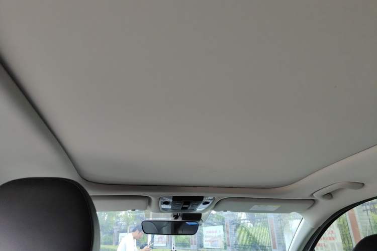 Used Kia K5 2021 380T GT-Line Refreshed Edition Headliner
