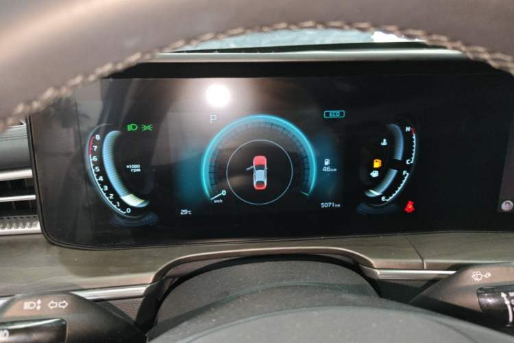 Used Kia K5 2021 270T CVVD Fashion Edition Instrument Cluster