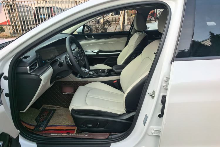 Used Kia K5 2021 380T GT-Line Flagship Edition Interior 2