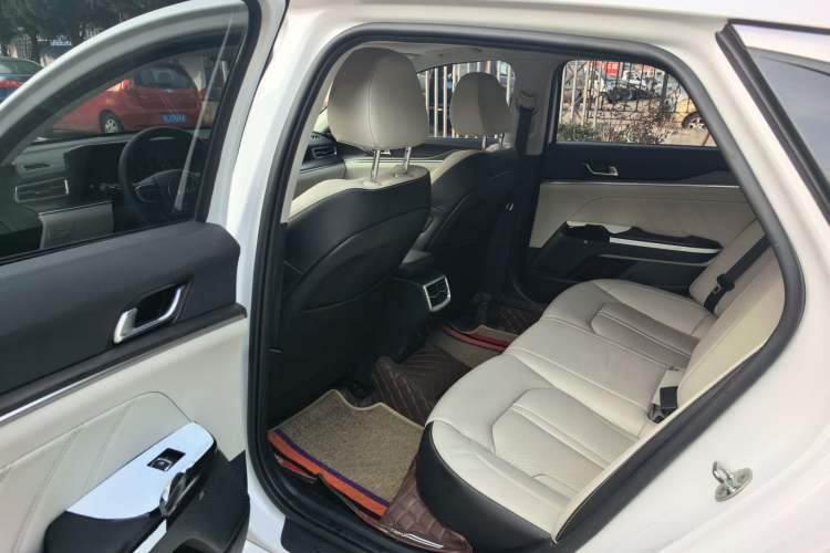 Used Kia K5 2021 380T GT-Line Flagship Edition Interior 5