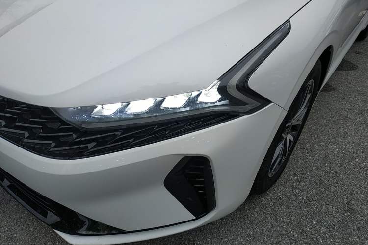 Used Kia K5 2021 270T CVVD Fashion Edition Left Front Headlight