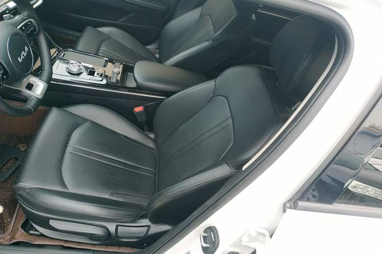 Used Kia K5 2021 270T CVVD Fashion Edition Left Front Seat