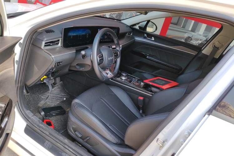 Used Kia K5 2021 380T GT-Line Refreshed Edition Left Front Seat