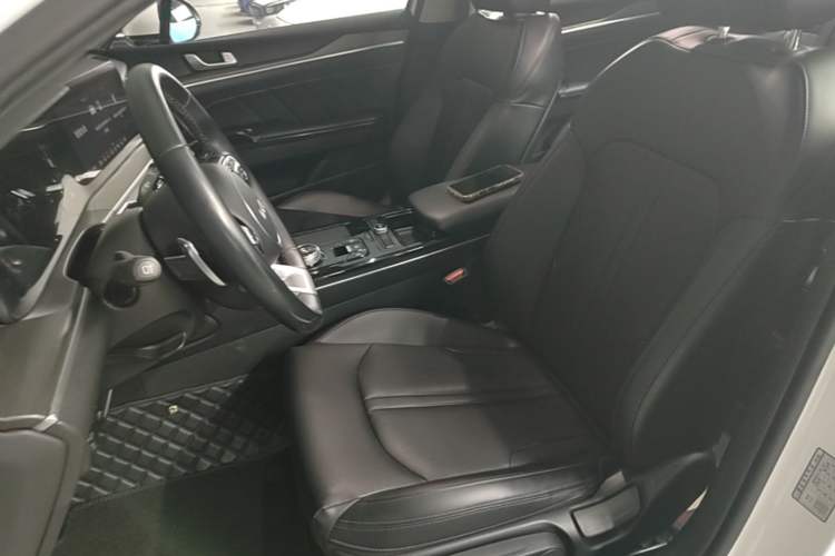 Used Kia K5 2021 270T CVVD Fashion Edition Left Front Seat