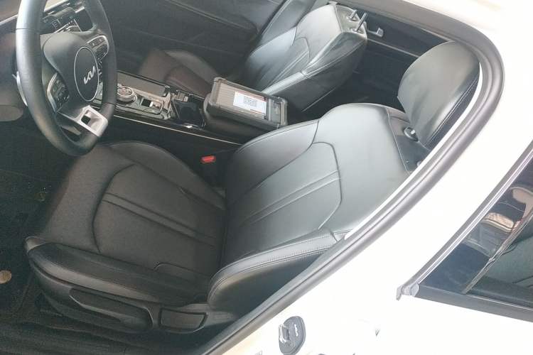 Used Kia K5 2021 270T CVVD Fashion Edition Left Front Seat