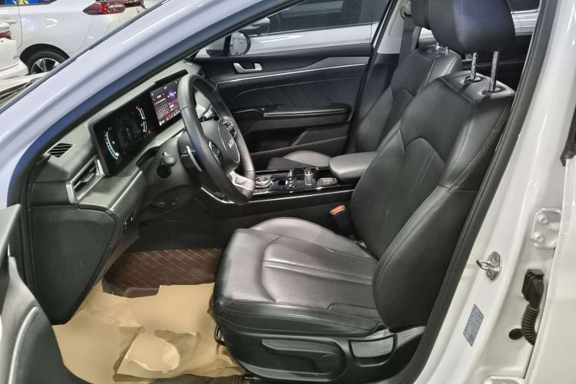 Used Kia K5 2021 270T CVVD Fashion Edition Left Front Seat