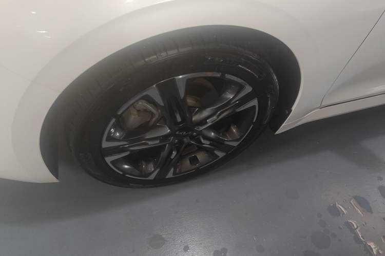 Used Kia K5 2021 270T CVVD Refreshed Edition Left Front Wheel Hub