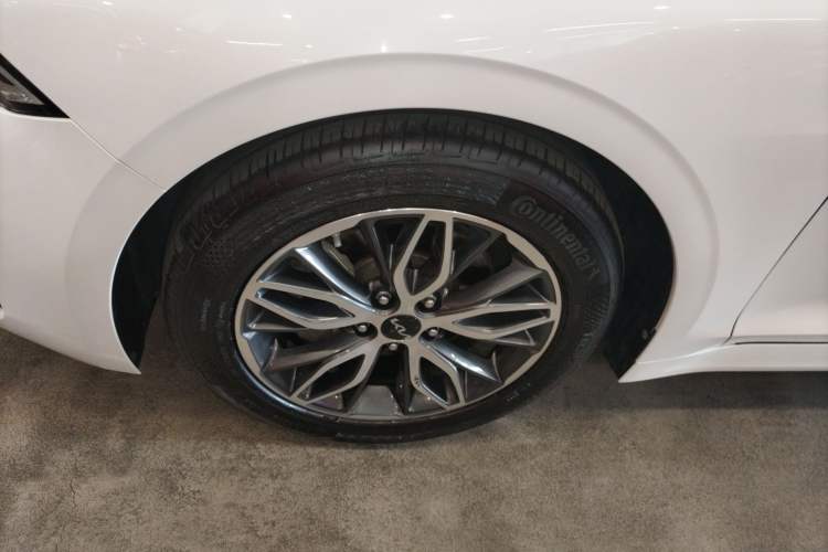 Used Kia K5 2021 270T CVVD Fashion Edition Left Front Wheel Hub