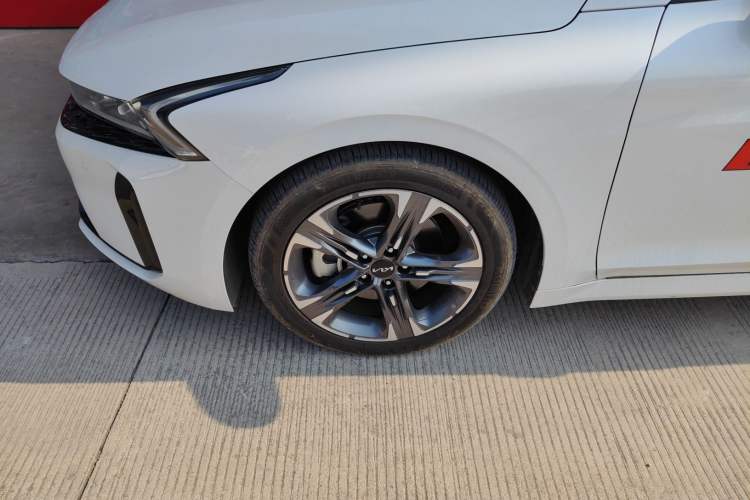 Used Kia K5 2021 380T GT-Line Refreshed Edition Left Front Wheel Hub