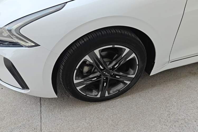 Used Kia K5 2021 270T CVVD Refreshed Edition Left Front Wheel Hub