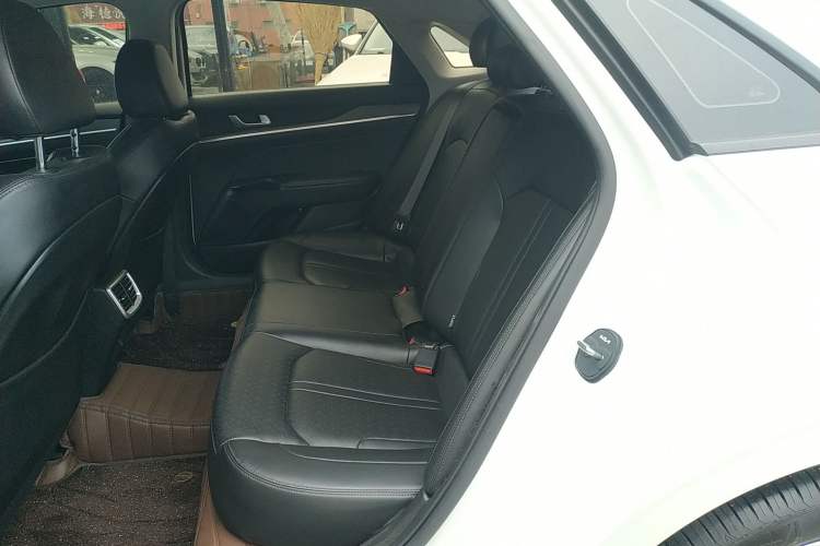 Used Kia K5 2021 270T CVVD Fashion Edition Left Rear Seat